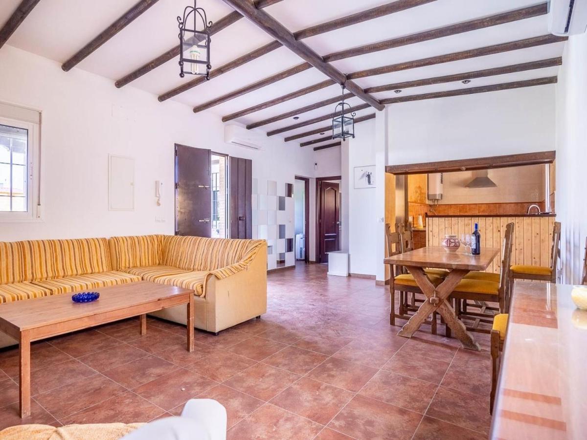 Villa Santa Teresa Vacacional Sevilla Дом отдыха Дос-Эрманас, Испания